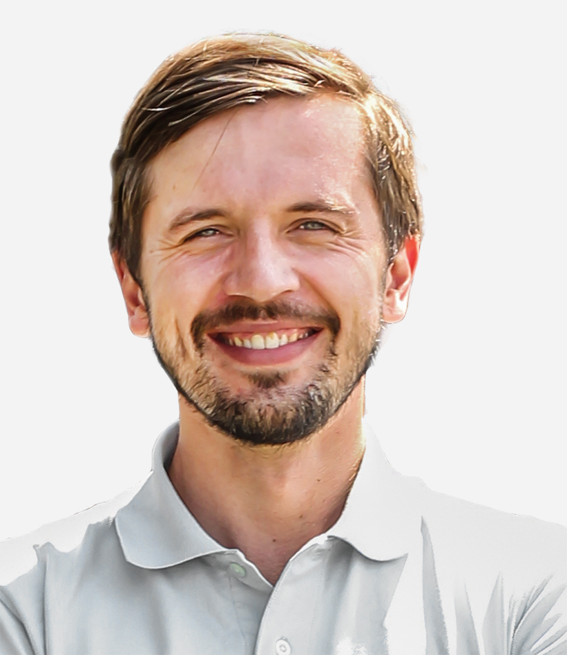 Антон Смирнов